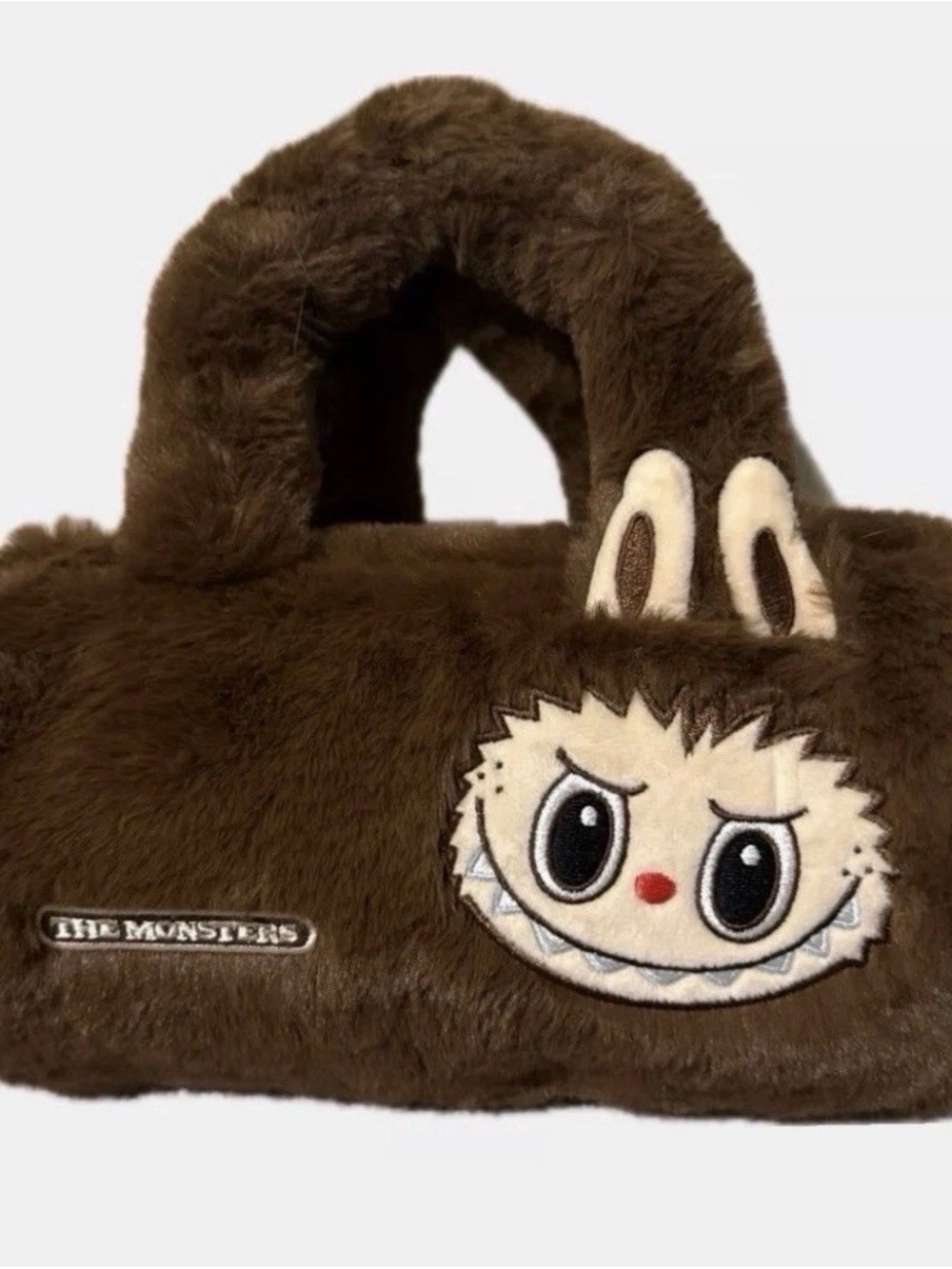 POPMART Labubu The Monsters Plush Handbag (Points Redemption)' 100%
Authentic - Picture 2 of 5